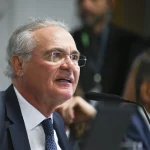 Renan Calheiros Acusa Arthur Lira e Hugo Motta de Pressionarem TCU para Salvar Banco Master em Escândalo Financeiro